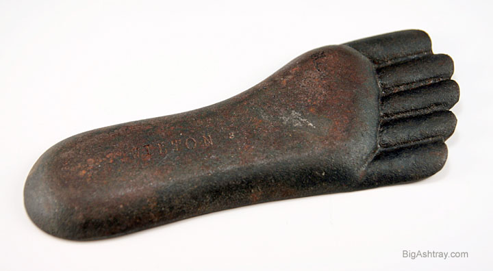 Wilton Cast Iron Foot Cigar Ashtray - Image 2